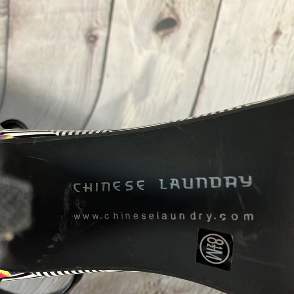 Chinese Laundry 8.5 Heels - Picture 7 of 7
